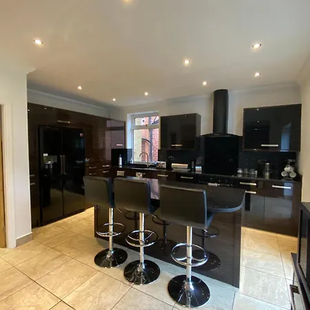 Park Lane Executive - Workstays Uk Guisborough
